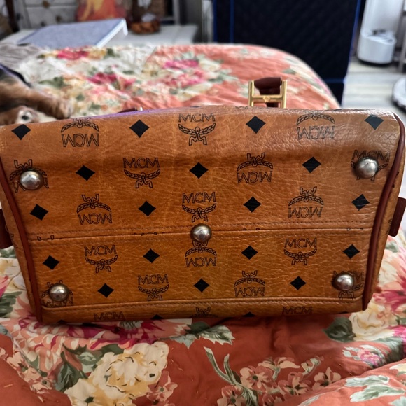 Authentic MCM Vintage Visetos Heritage Boston Cognac Bag small A00172 - Picture 3 of 16